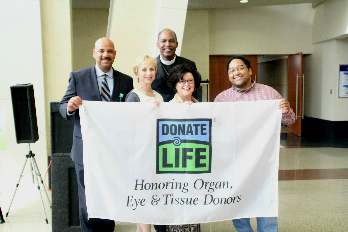 Methodist Hospitals Holds Flag Raising Ceremony to Build Awareness for Donate Life Month 2016
