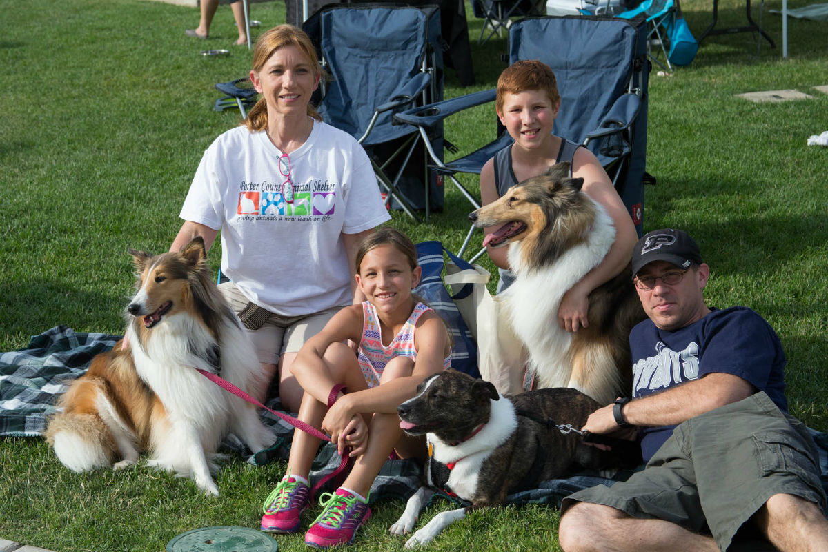 6th Annual Lakeshore Paws Pup Crawl Brings Families and Entertainment to Downtown Valparaiso