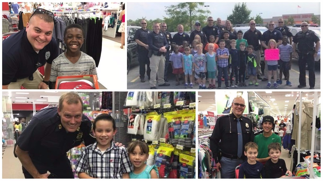 2017 Shop With a Valpo Cop Program Supports 18 Flint Lake Students